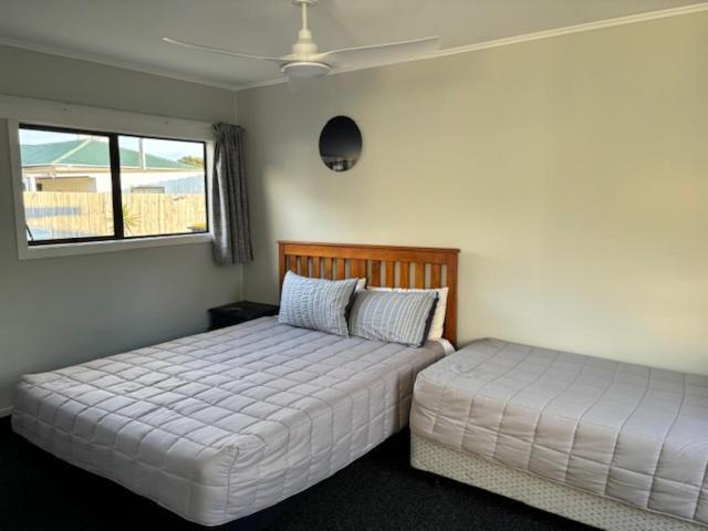 Kiwi Cabins Tapu Екстер'єр фото